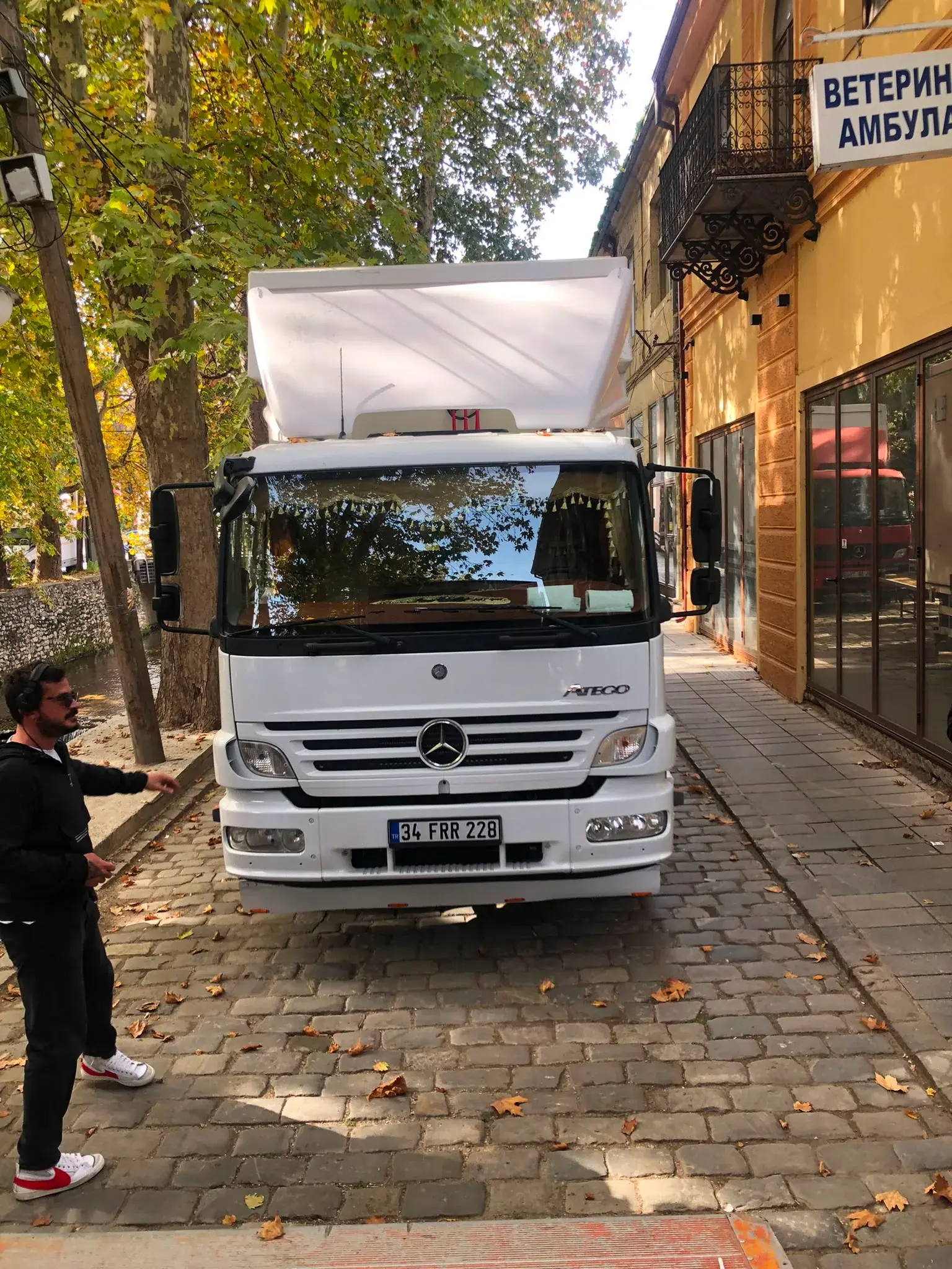 İstanbul dar sokak nakliyat hizmeti Mercedes kamyon