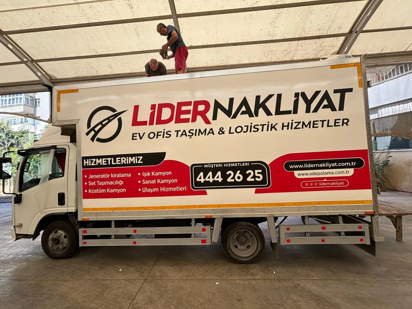 İstanbul nakliyeci taşıma aracı dış görünüm